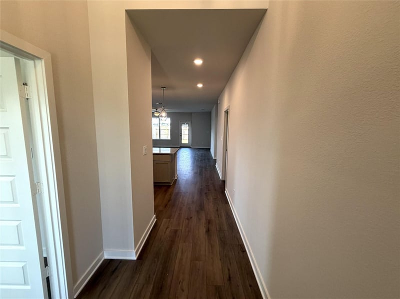 254 Gus Loop, Jarrell, TX 78626
