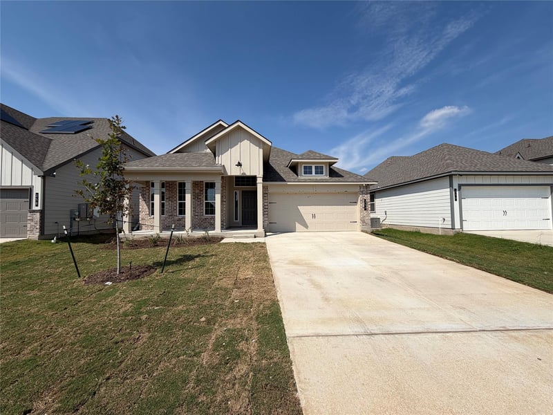 254 Gus Loop, Jarrell, TX 78626