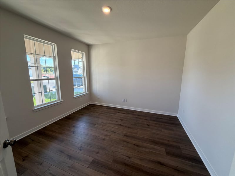 254 Gus Loop, Jarrell, TX 78626