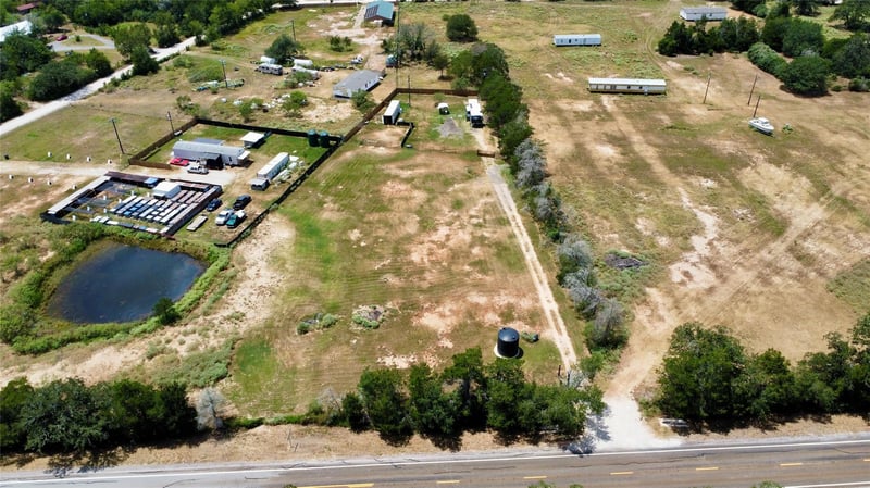 1856 Fm 2104 Hw, Paige, TX 78659