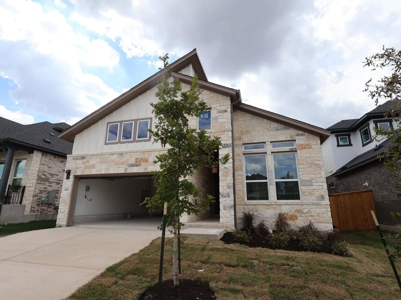 466 Bishop Wood RD, Dripping Springs, TX 78620