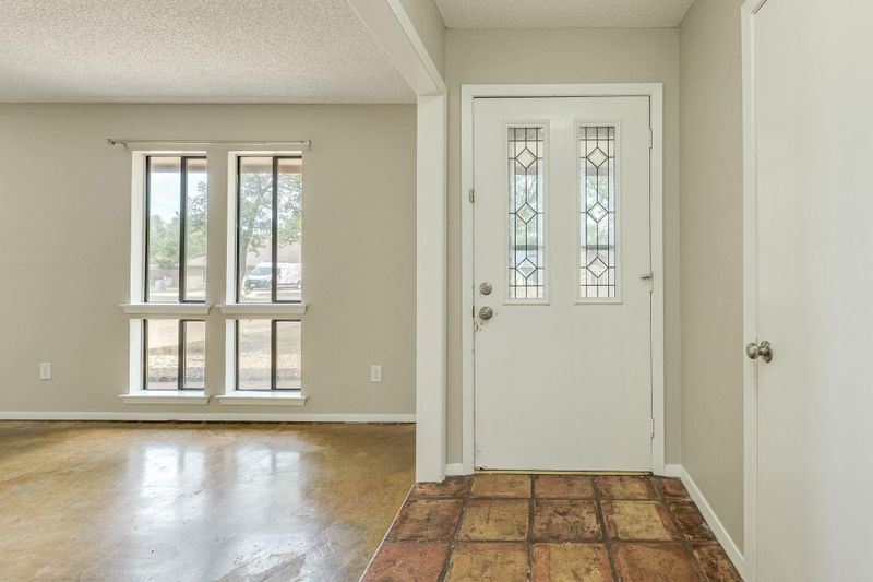 7505 Hill Meadow CIR, Austin, TX 78736