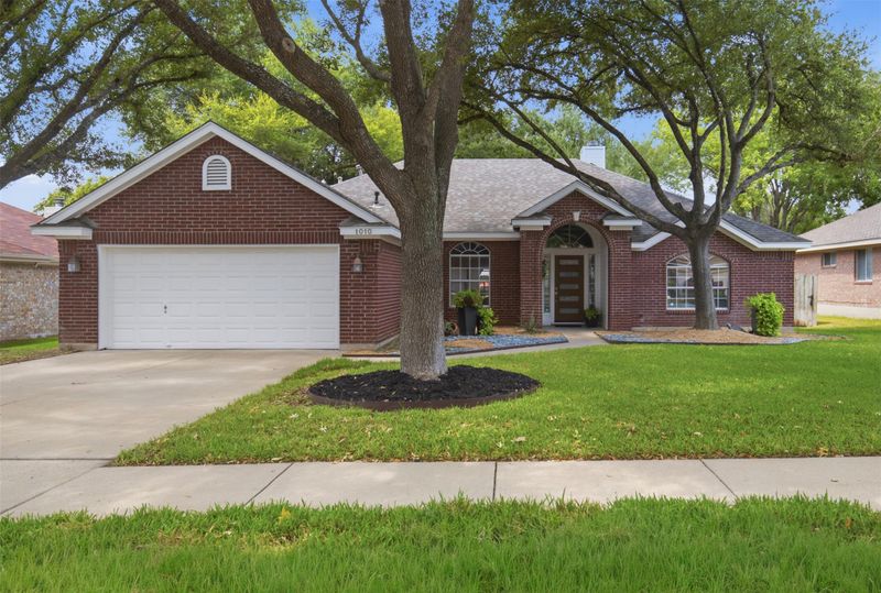 1010 Rocky Creek DR, Pflugerville, TX 78660