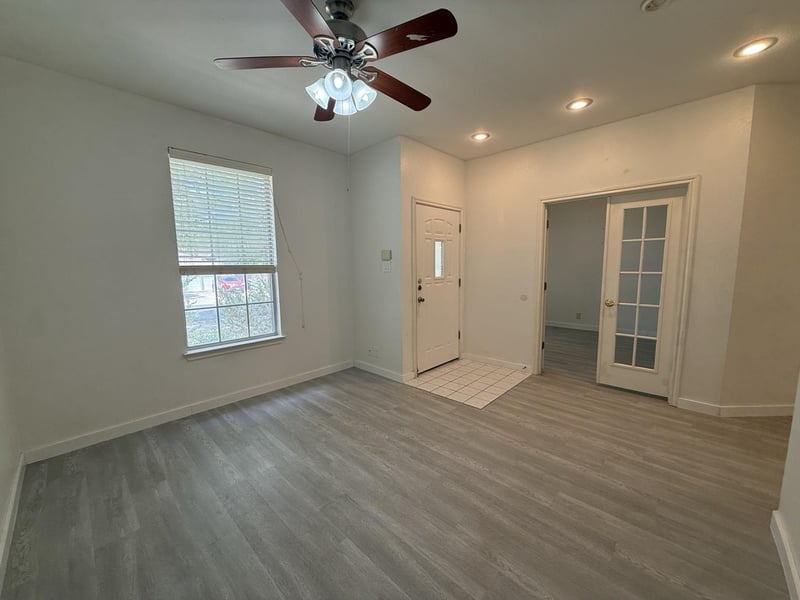 8505 Chat LN, Round Rock, TX 78681