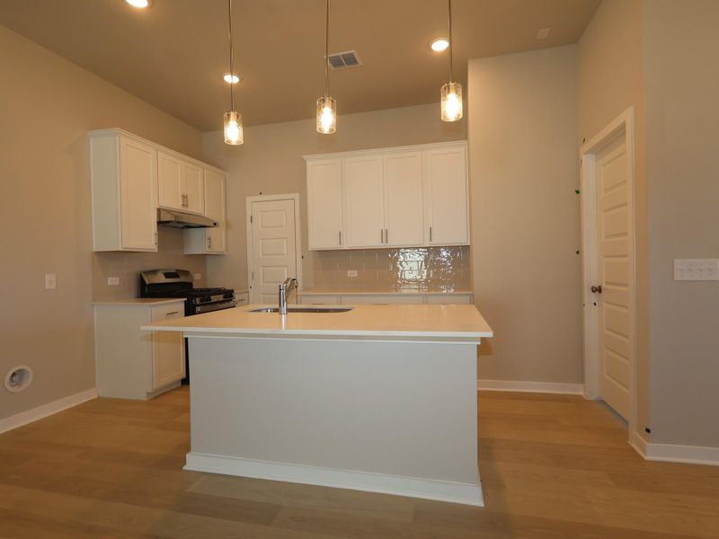 9404 Corvallis DR, Austin, TX 78747