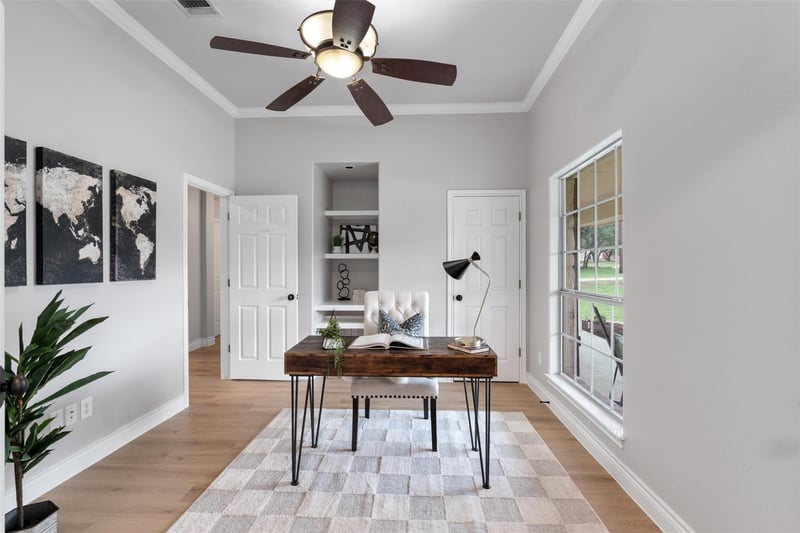 208 Neal DR, Liberty Hill, TX 78642