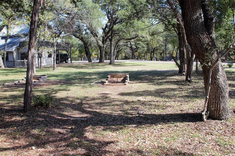 000 Cedarwood CIR, Wimberley, TX 78676