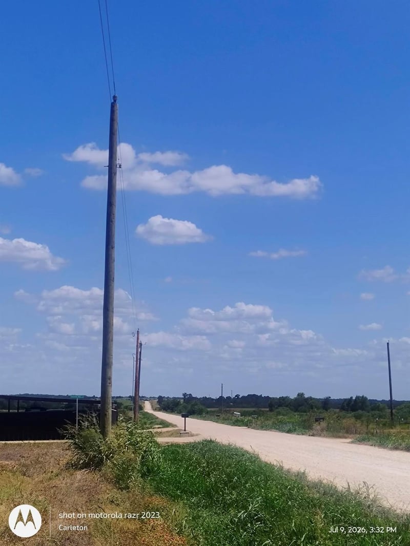 129 County Road 469, Coupland, TX 78615
