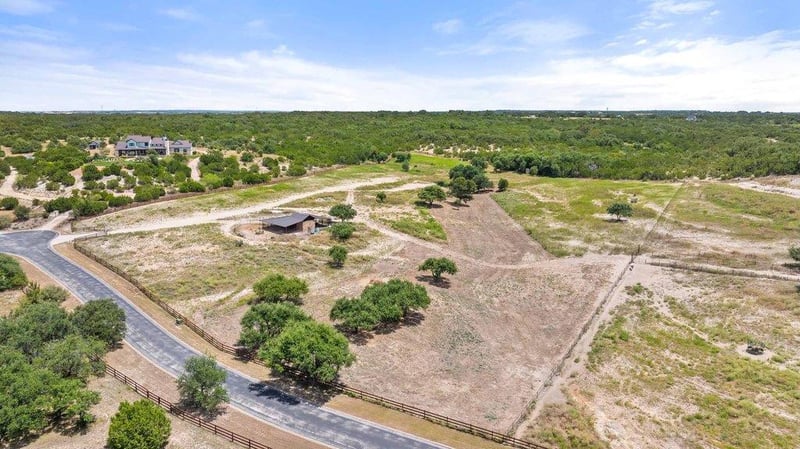 15801 Palomino Ranch DR, Leander, TX 78641