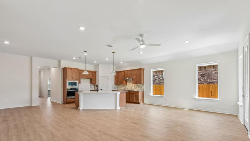 416 Eagle Canyon DR, Leander, TX 78641
