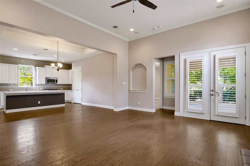 210 Versilia CIR, Lakeway, TX 78734