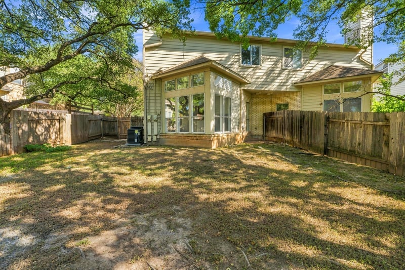 5711 Taylor Draper CV #B, Austin, TX 78759