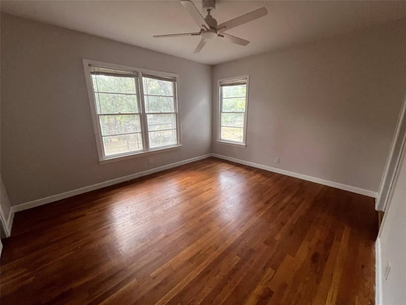 134 E Hillcrest DR, San Marcos, TX 78666