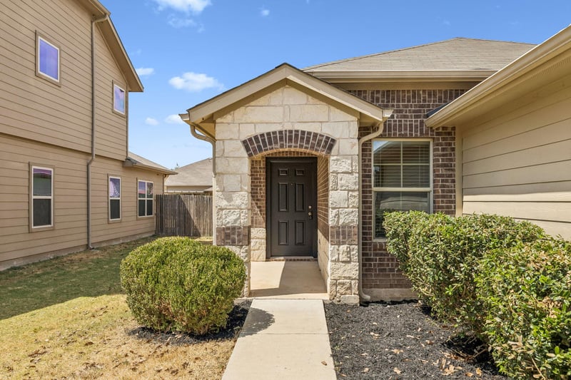 505 Pinnacle DR, Georgetown, TX 78626