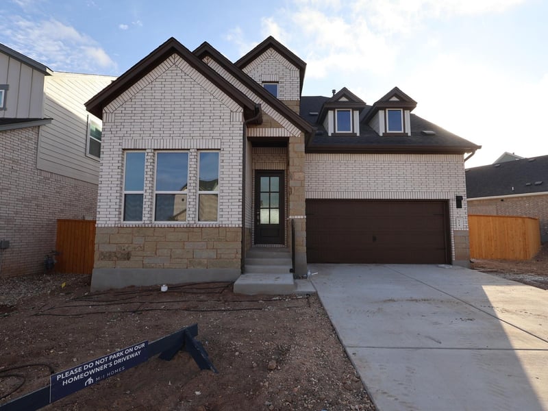 804 Corvallis DR, Leander, TX 78641