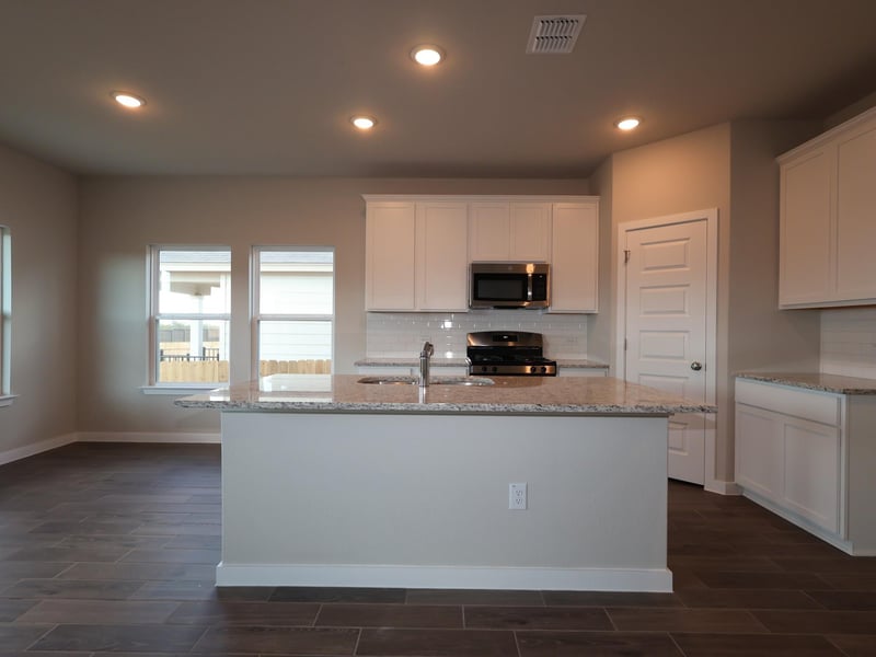 12208 Stilt Sandpiper CV, Buda, TX 78610
