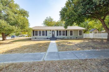 307 N Black ST, Round Rock, TX 78664