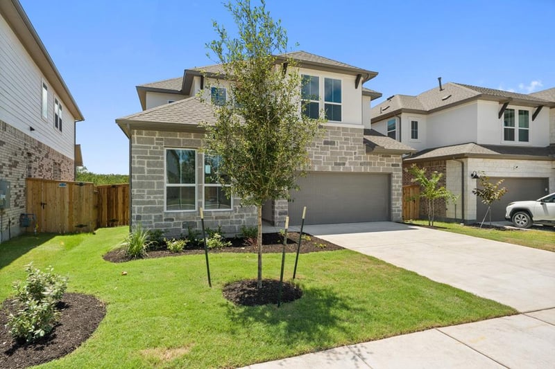 211 Craigends Yew Ln, Dripping Springs, TX 78620