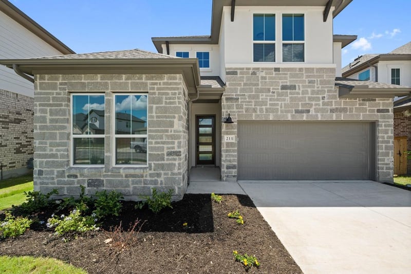 211 Craigends Yew Ln, Dripping Springs, TX 78620