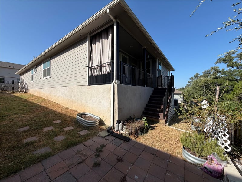 204 Florenz LN, Georgetown, TX 78628