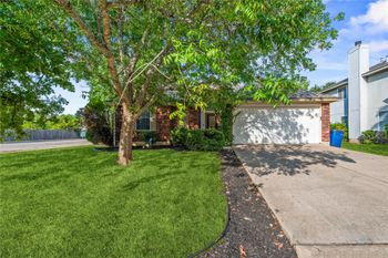 701 Sparkling Brook LN, Leander, TX 78641