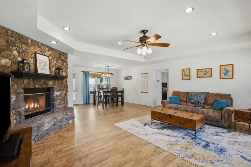 305 Pecan DR, Kingsland, TX 78639