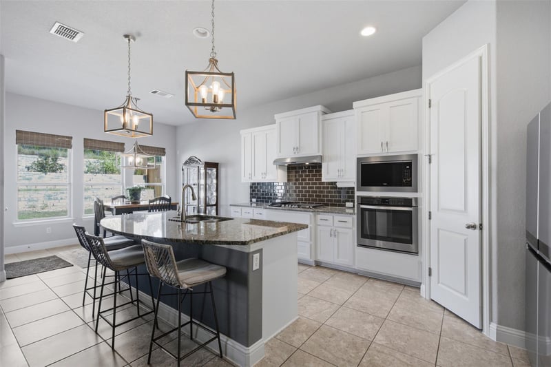 324 Stoney Point RD, Austin, TX 78737