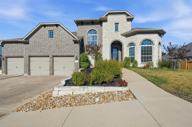 324 Stoney Point RD, Austin, TX 78737