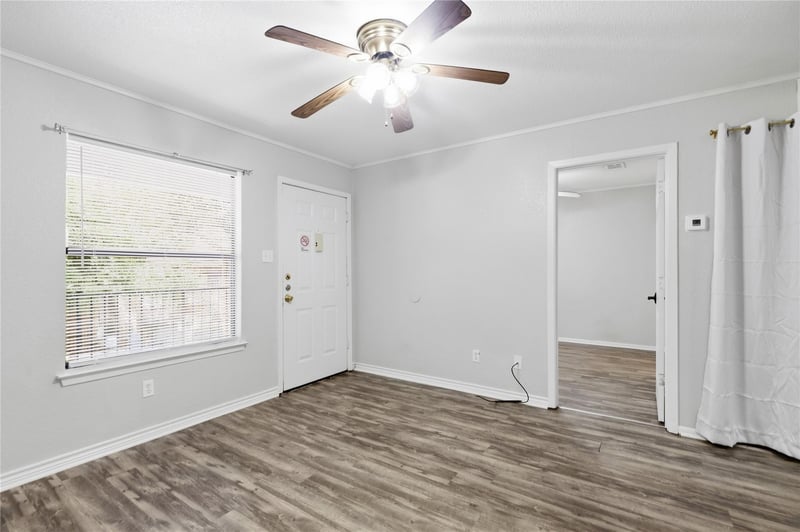 1624 Aquarena Springs DR #B114, San Marcos, TX 78666