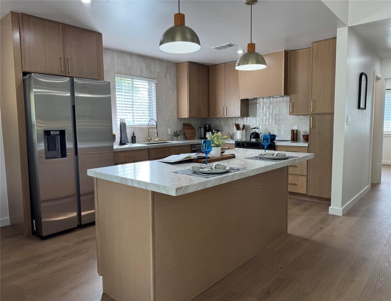 7001 Watchwood DR, Austin, TX 78745