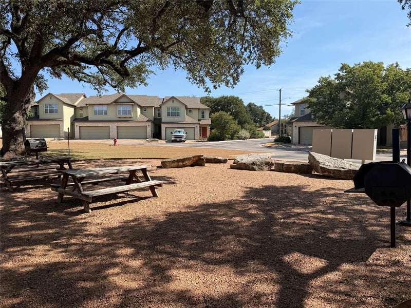 2410 Great Oaks DR #701, Round Rock, TX 78681