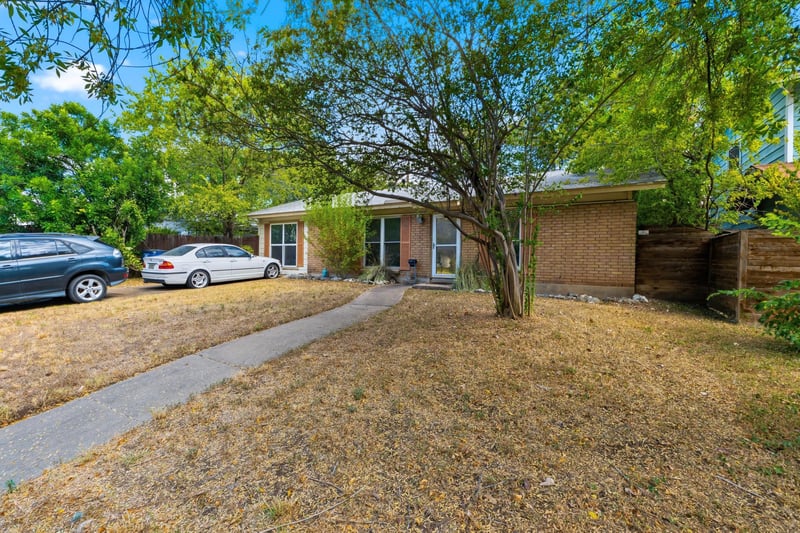 1600 Grayford DR, Austin, TX 78704