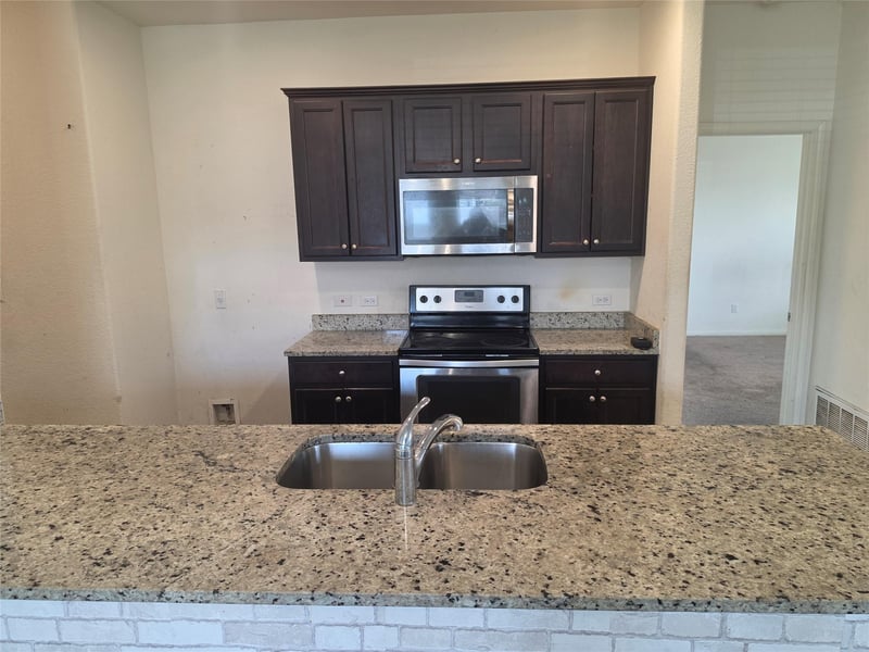 13801 Mark Christopher Way, Manor, TX 78653