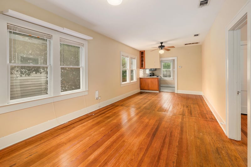 708 W 35th ST, Austin, TX 78705