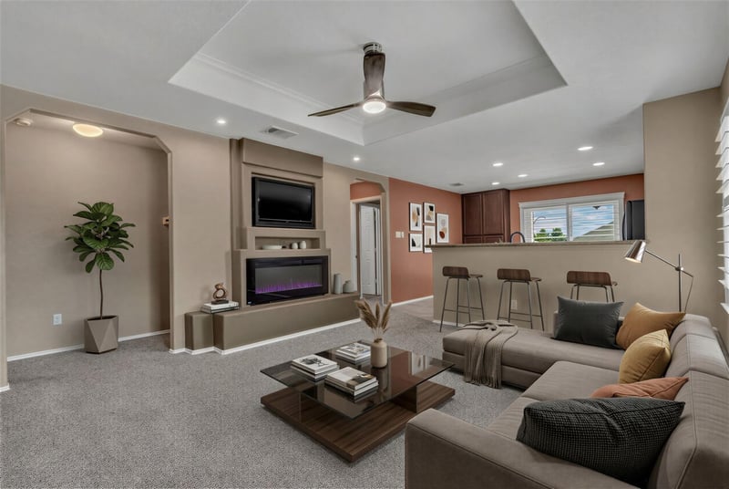 112 Willow Leaf LN, Buda, TX 78610