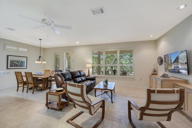 112 Warbler Way, Georgetown, TX 78633