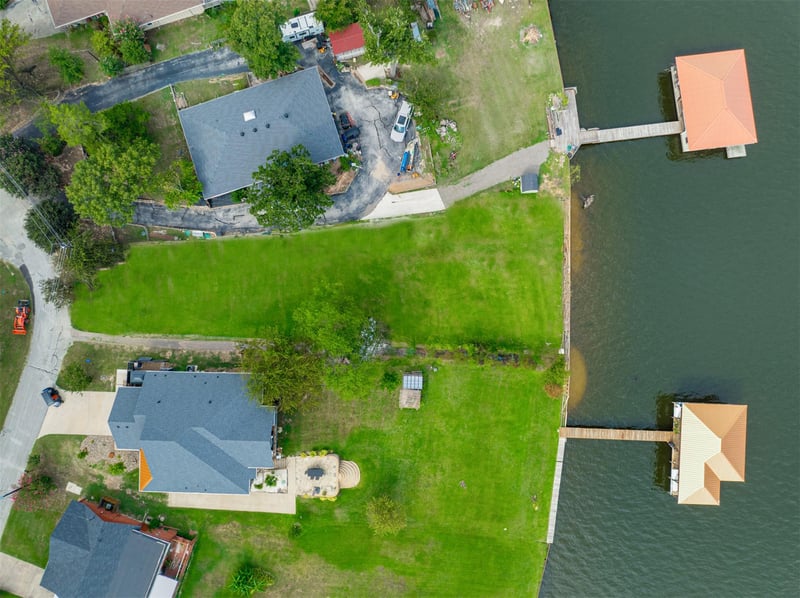 22451 Cherry LN, Frankston, TX 75763