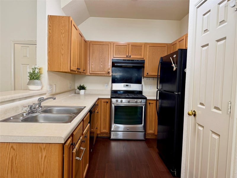 14504 Harris Ridge BLVD #B, Pflugerville, TX 78660