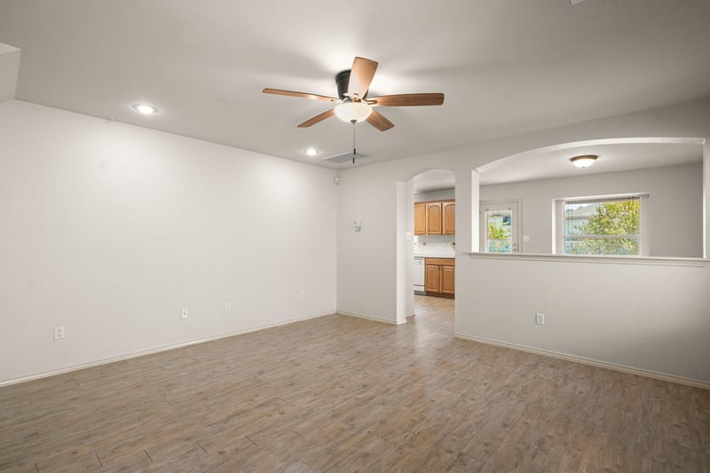 1025 Betty Baker CV, Pflugerville, TX 78660