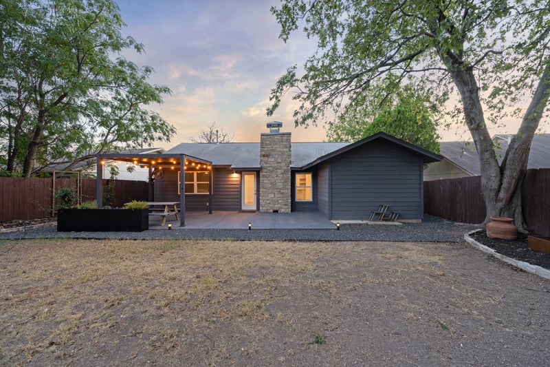 2008 Carriage Park LN, Austin, TX 78727