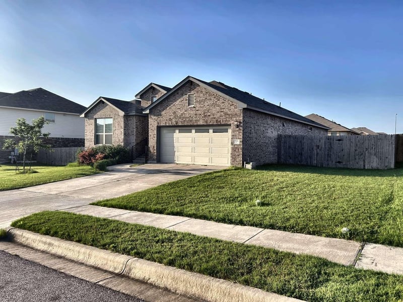 713 Coltrane DR, Pflugerville, TX 78660