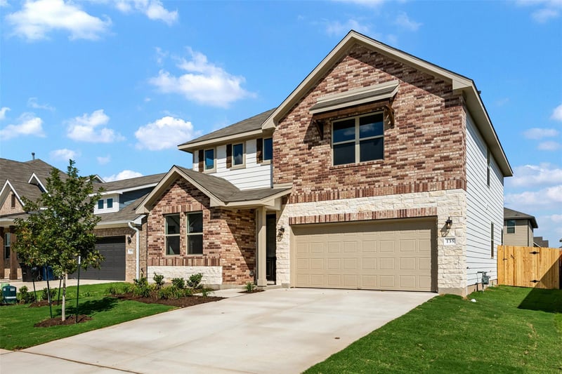 135 Arlington Park Loop, Hutto, TX 78634
