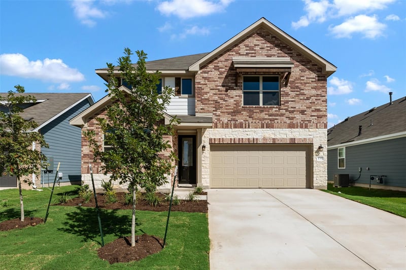 135 Arlington Park Loop, Hutto, TX 78634