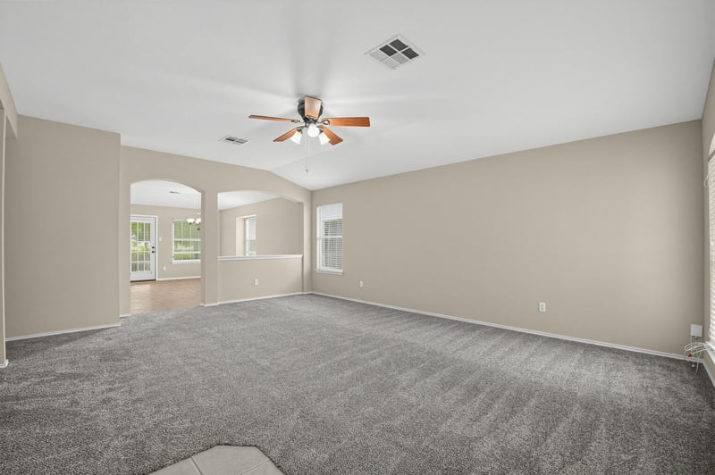 1417 Sweet Leaf LN, Pflugerville, TX 78660