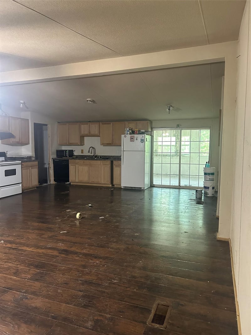 5729 N Highway 183, Liberty Hill, TX 78642