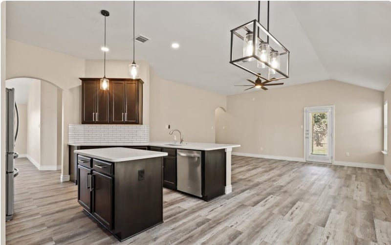 1568 Haynie BND, Round Rock, TX 78665