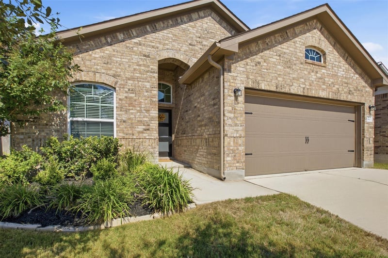 1061 Blue Oak BLVD, San Marcos, TX 78666