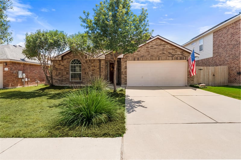 1005 Zeus CIR, Round Rock, TX 78665
