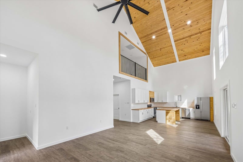 34 Pleasant Valley DR, Wimberley, TX 78676