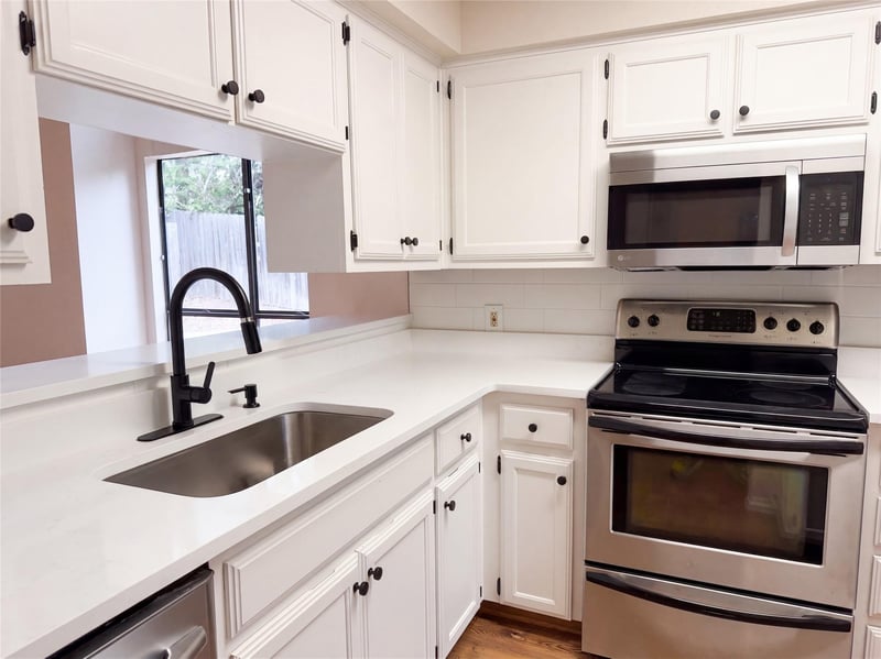 3801 Menchaca RD #24, Austin, TX 78704